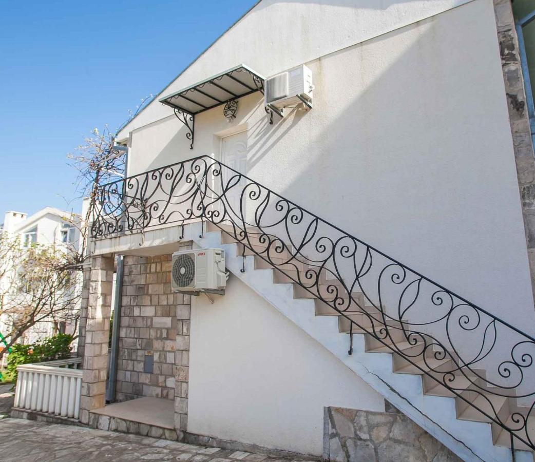 Maki Apartments - Plavi Horizonti Beach Tivat Exterior photo