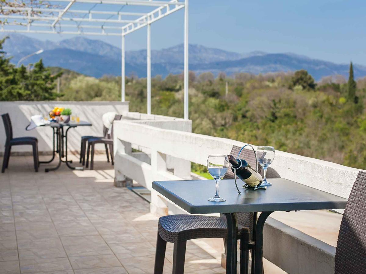 Maki Apartments - Plavi Horizonti Beach Tivat Exterior photo