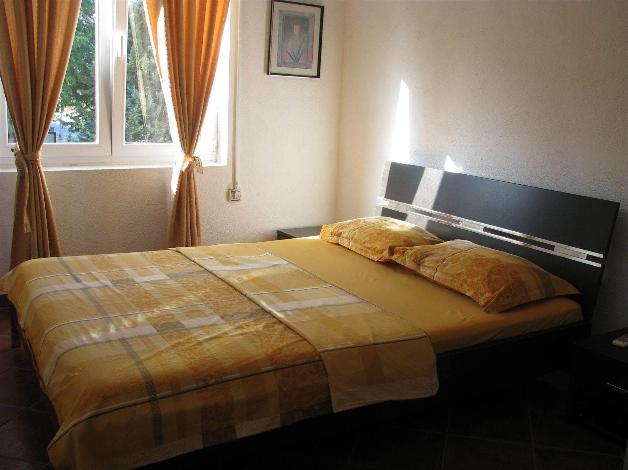 Maki Apartments - Plavi Horizonti Beach Tivat Exterior photo